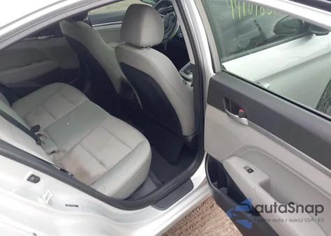 2017 Hyundai Elantra Se из США, поврежденный, VIN 5NPD84LFXHH048251